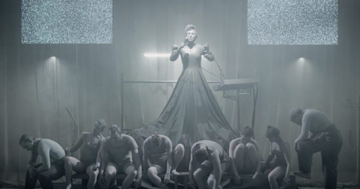 Spectacular Theatre Comes to Mirepoix